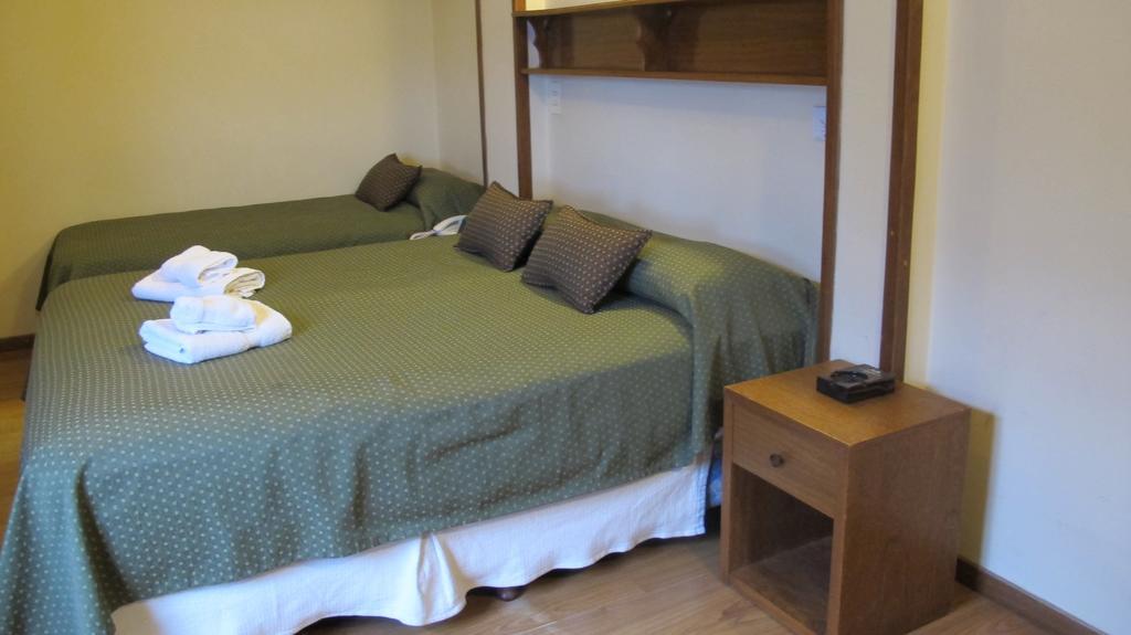 Cambria Hotel San Carlos de Bariloche Værelse billede